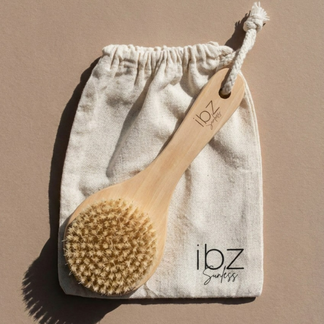 IBZ Sunless Dry Brush met natuurlijke vezels voor droge huidborsteling vóór de tan