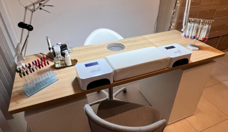 Bovenaanzicht Interieur van het Blossom Nails & Beauty salon