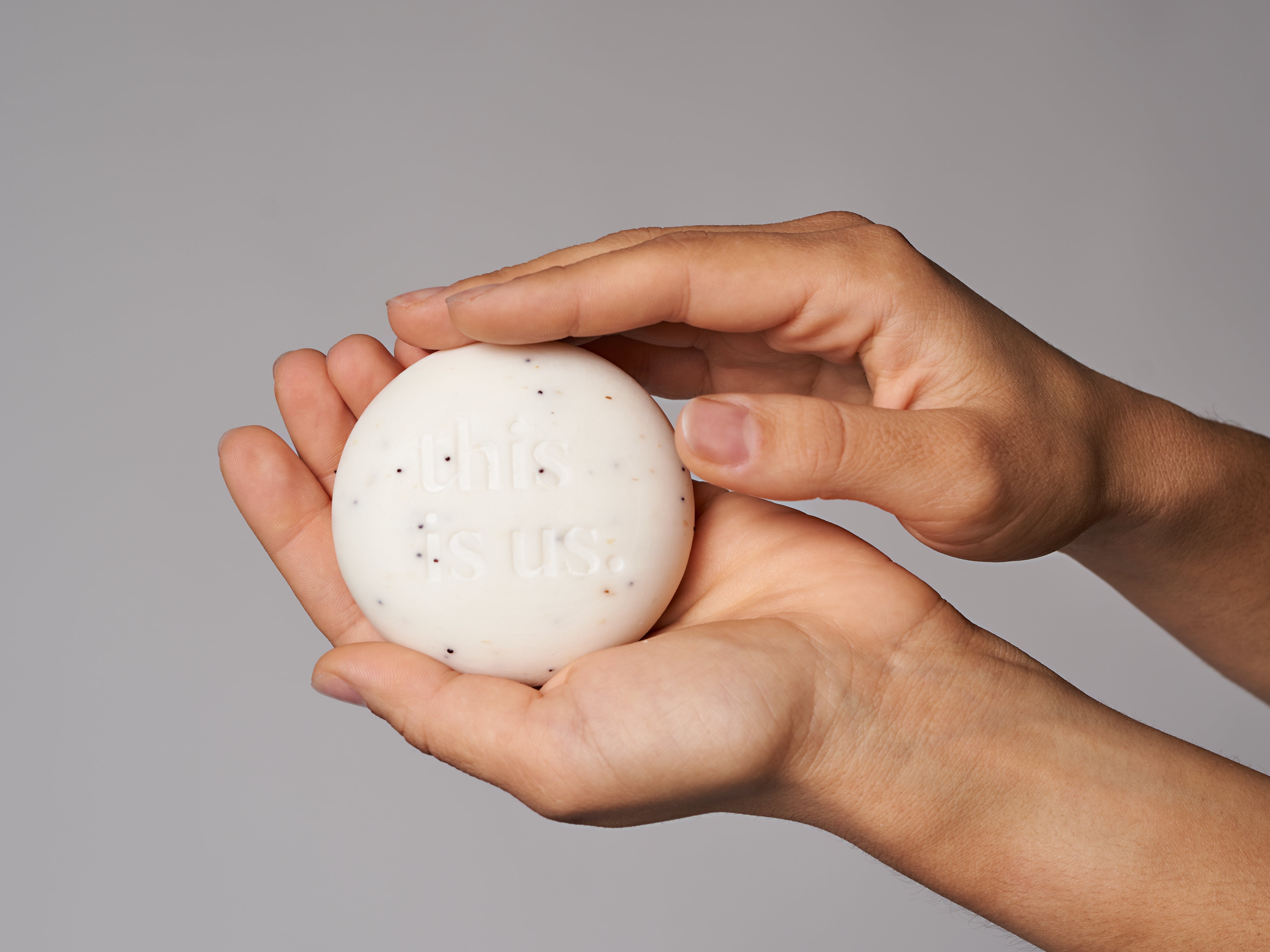 Scrub Soap Bar 'this is soap.' (groot, 125g)